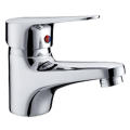 Basin mixer with aerator